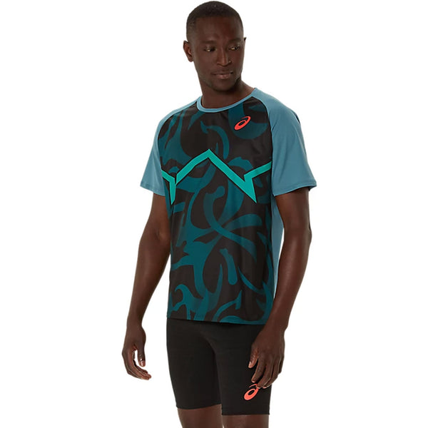 キココスタディノフ　アシックス　マルチカラーTシャツ　Mサイズ　半袖 キココスタディノフ アシックス マルチカラーTシャツ Mサイズ