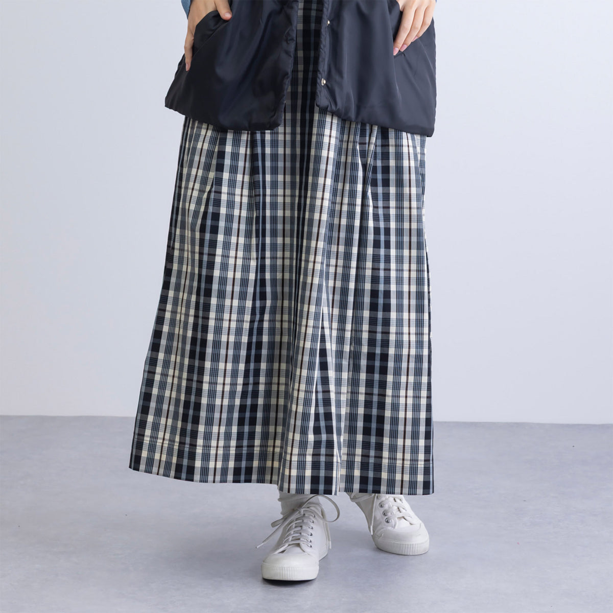 ベルパーチ☆チェック柄黒白ギャザースカート☆未使用 ナチュ&ダイアリー NACHU&DIARY 先染めチェックウエストタック