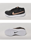 ズーム コート ライト3 DH1042-091 テニスシューズ 1カラー