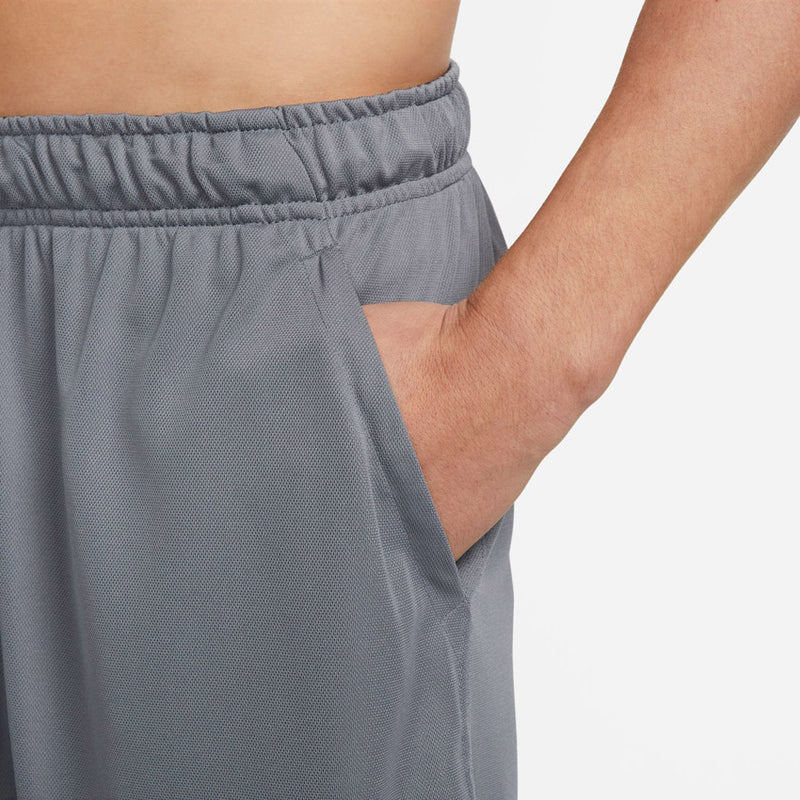 Dri-FIT トータリティ DV9329 ショートパンツ 1カラー