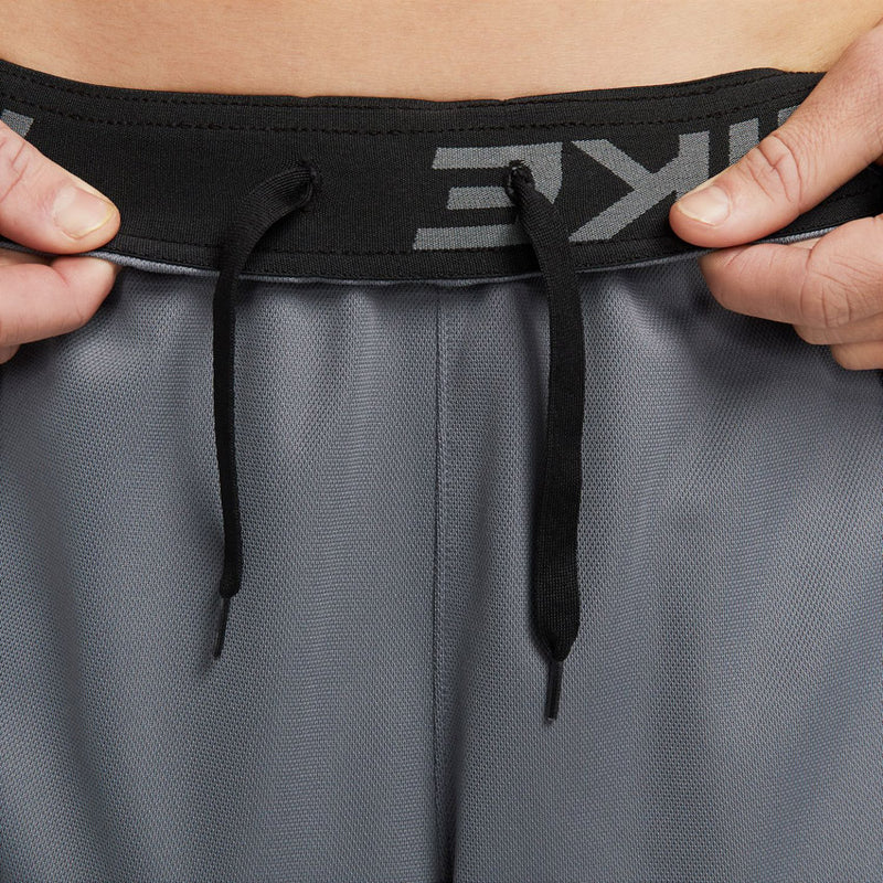 Dri-FIT トータリティ DV9329 ショートパンツ 1カラー