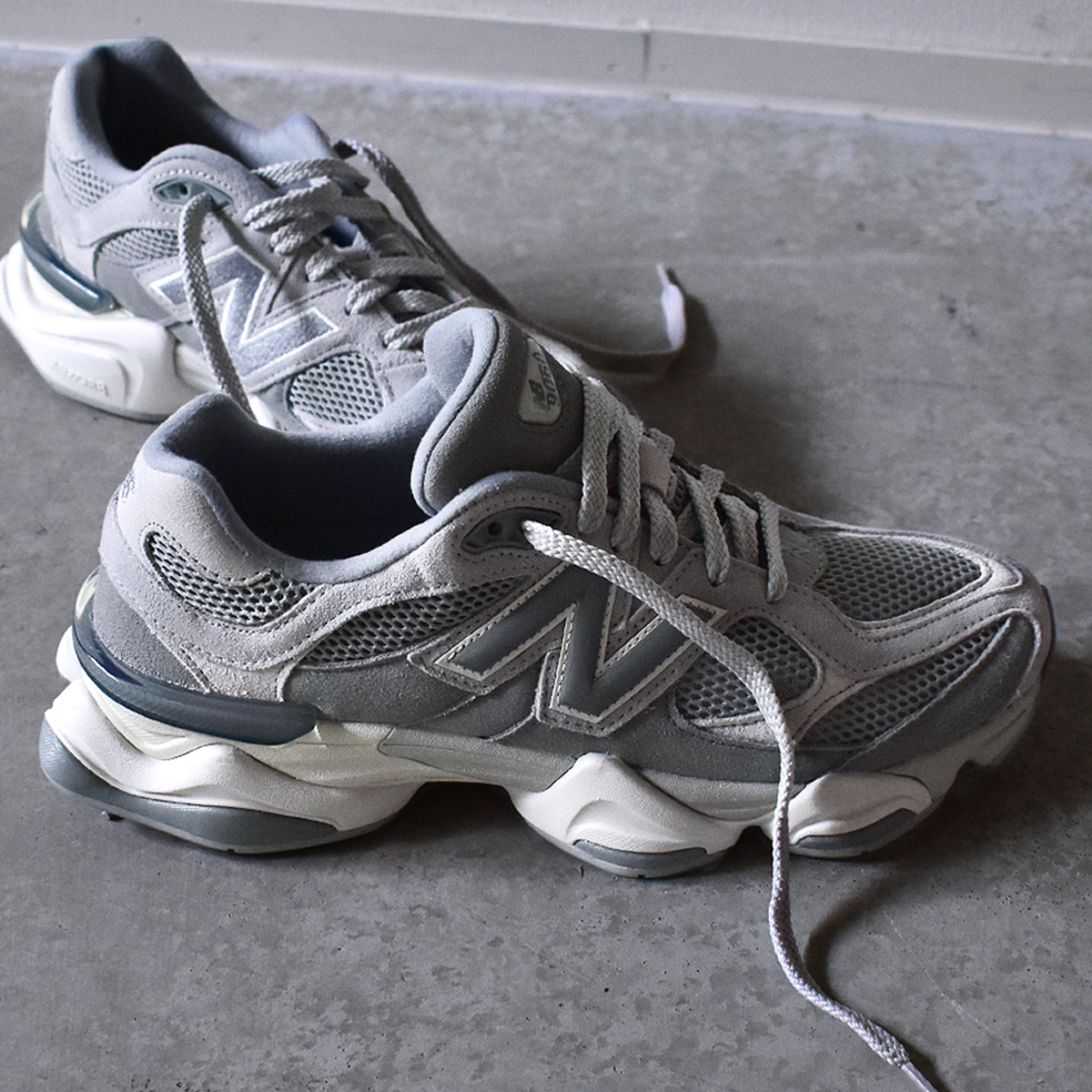 スニーカー特集